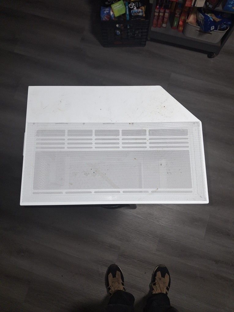 NZXT H6 Flow | CC-H61FW-01 | Compact Dual-Chamber Mid-Tower Airflow Case | Panoramic Glass Panels | High-Performance Airflow Panels | Includes 3 x 120