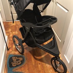 Graco 3 Wheel Trax Jogger Stroller 