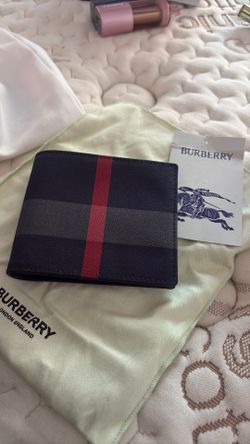 Burberry wallet