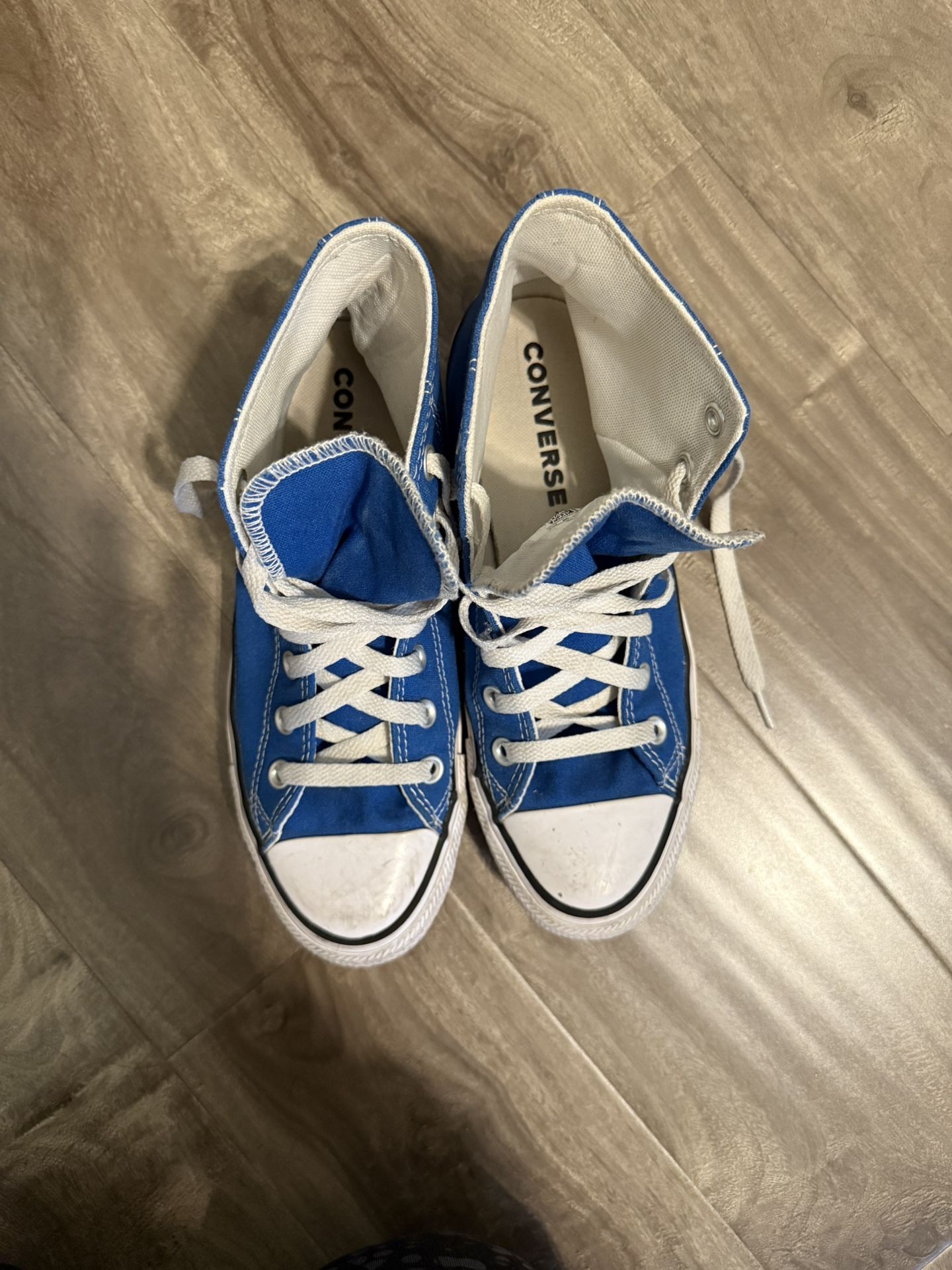 Converse Size 8