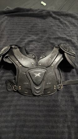 Xenith youth lrg football shoulder pads