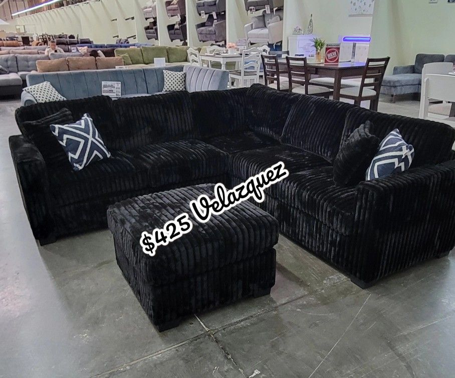 ✅️✅️4 pc black corduroy fabric upholstered sectional sofa with ottoman✅️