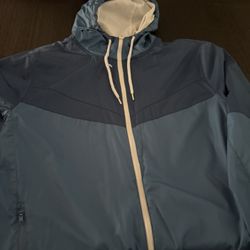 Wind Breaker Large 
