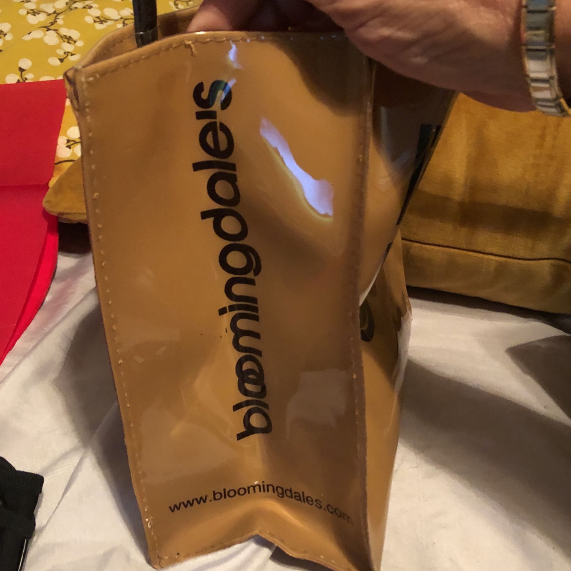Bloomingdale's Little Brown Bag for Sale in San Antonio, TX - OfferUp