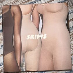 Skims Sculpting Bodysuit Brief 