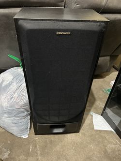 Pioneer stereo and speakers, Black