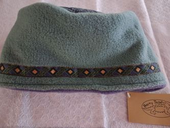 Horny Toad Woman's Fleece Beanie with Woven Band
