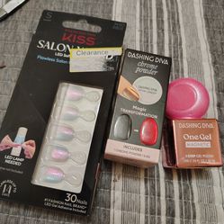 Assorted fingernail accessories