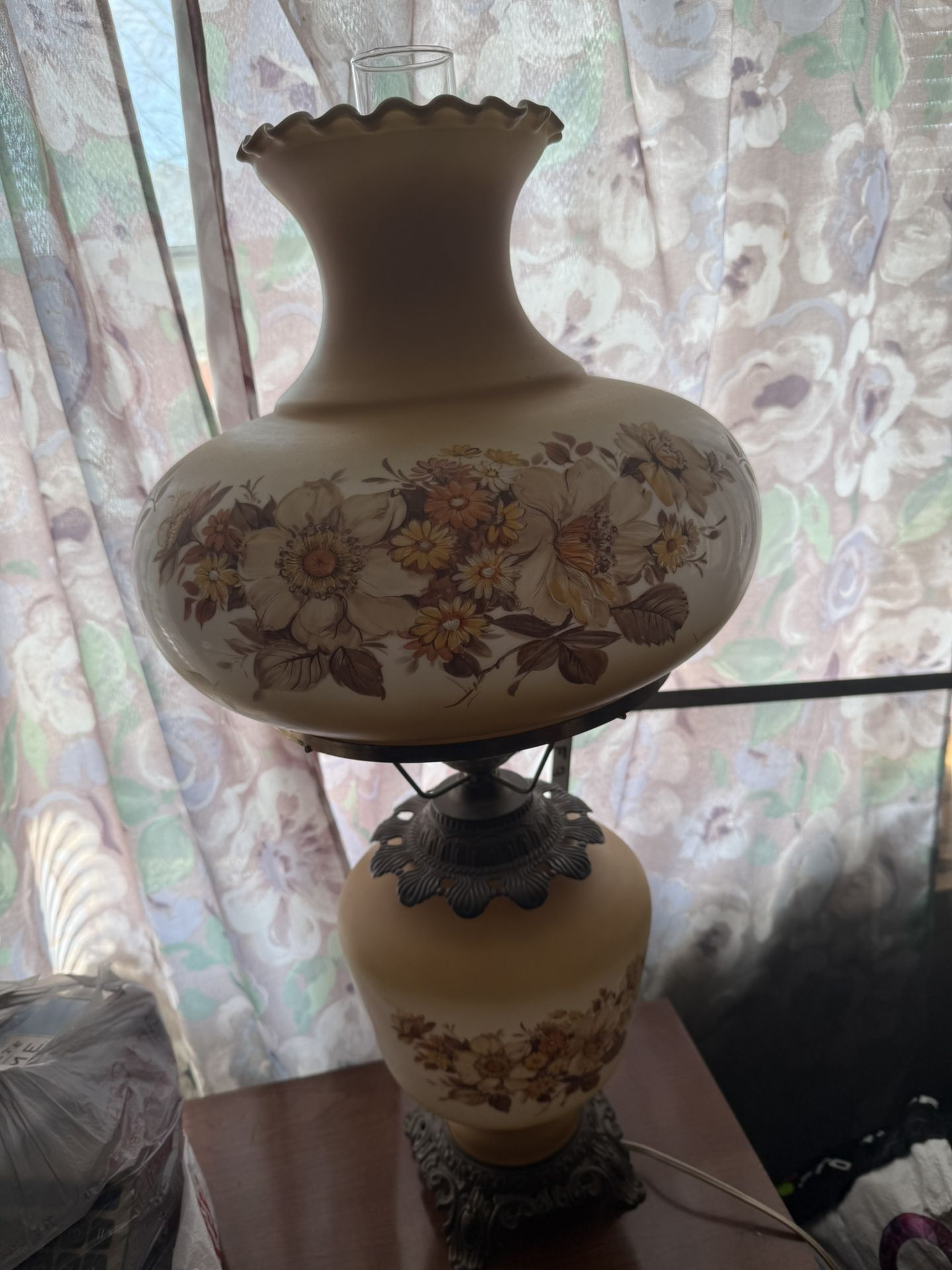 Hurricane Lamp/ On With The Wind Lamp