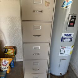 5 Drawer File cabinet 