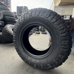 295/70/18 Nitto Ridge Grappler