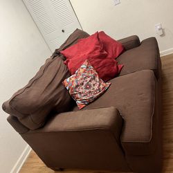 Couch 🛋️ For Free