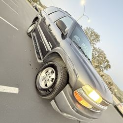 2003 Chevrolet Tahoe