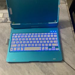 iPad Case/Keyboard
