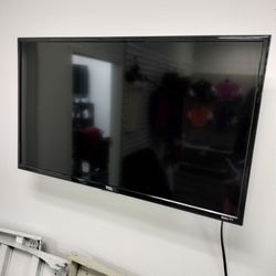 32" TV