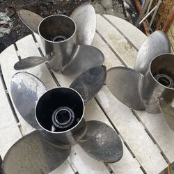 4 Blade. Left Ration 