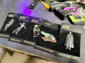 Disney Star Wars Pins (Lot)