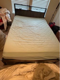 Full size bed & mattress