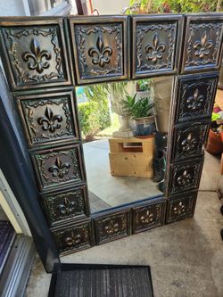 Fleur-de-Lis Framed Mirror