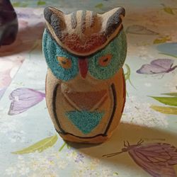 Navajo sand art owl signed on the bottom J Smith