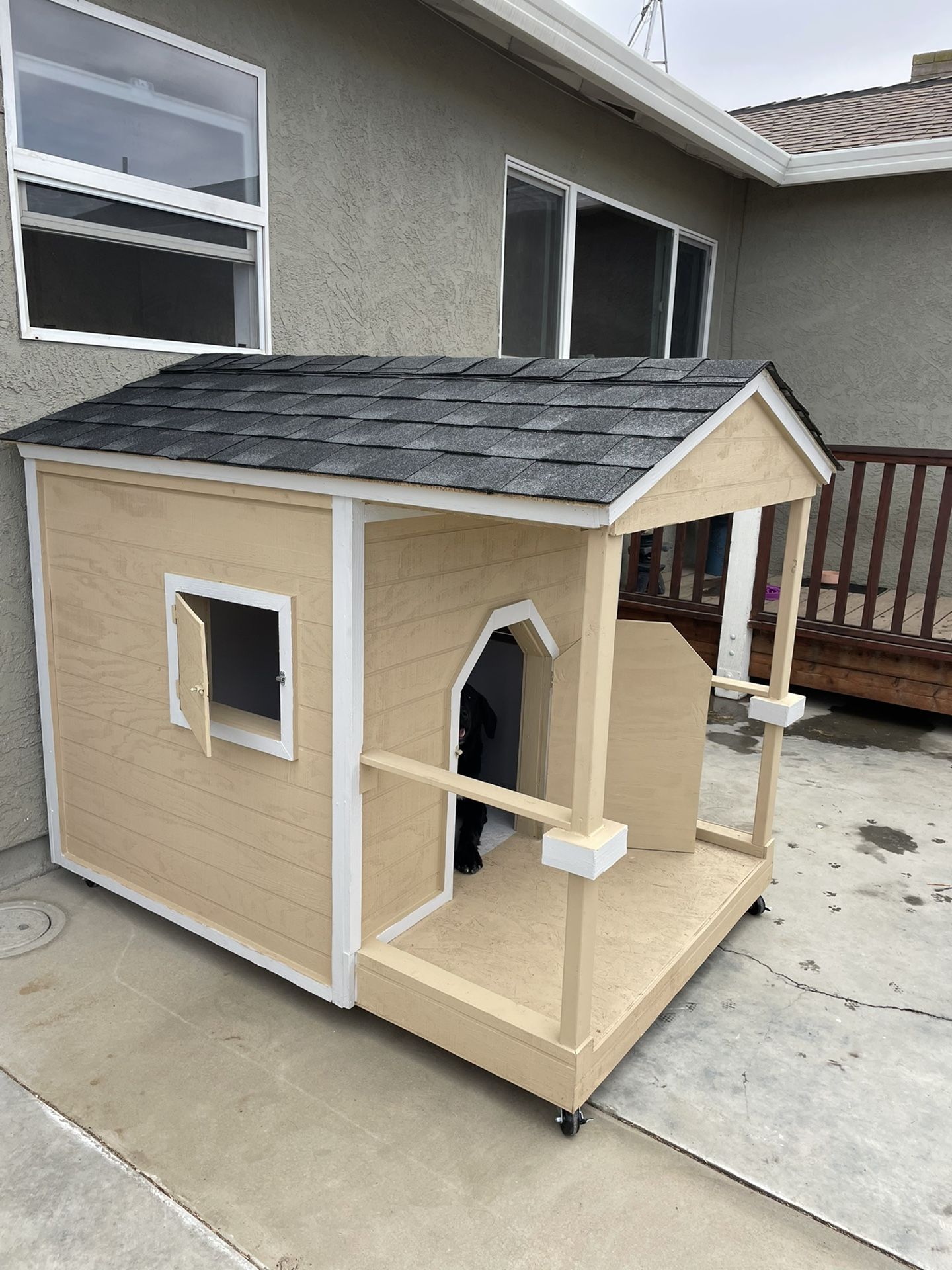 Custom Dog Houses