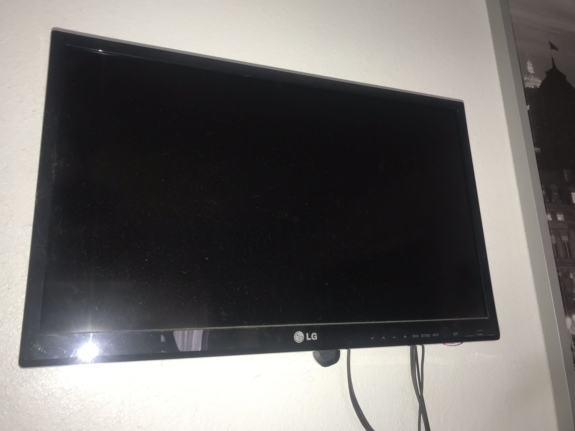 LG tv with wall mount, remote & google chrome