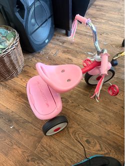 Radio Flyer Girls Tricycle