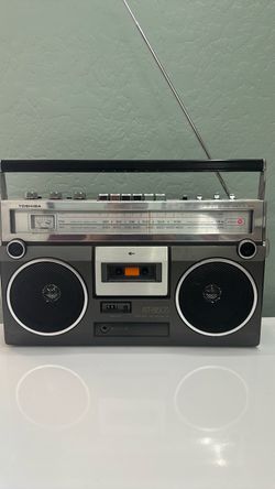 Boombox Toshiba RT-8150S FM AM FM Stereo Radio Cassette Recorder