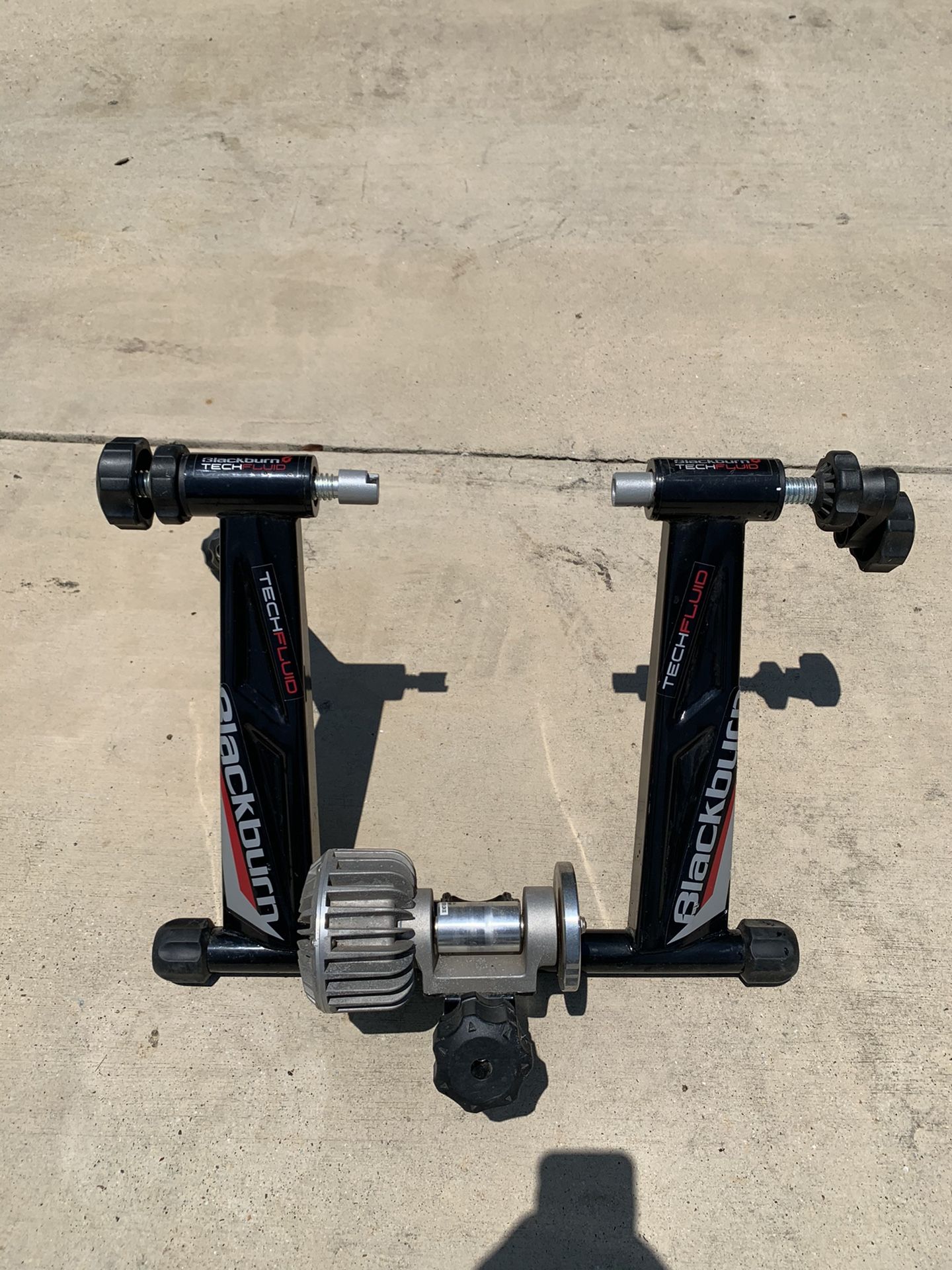 Blackburn Tech Fluid Trainer for Sale in Corinth TX OfferUp