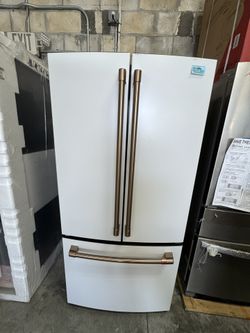 Café Refrigerator 