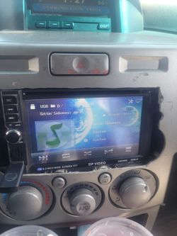 Car head unit