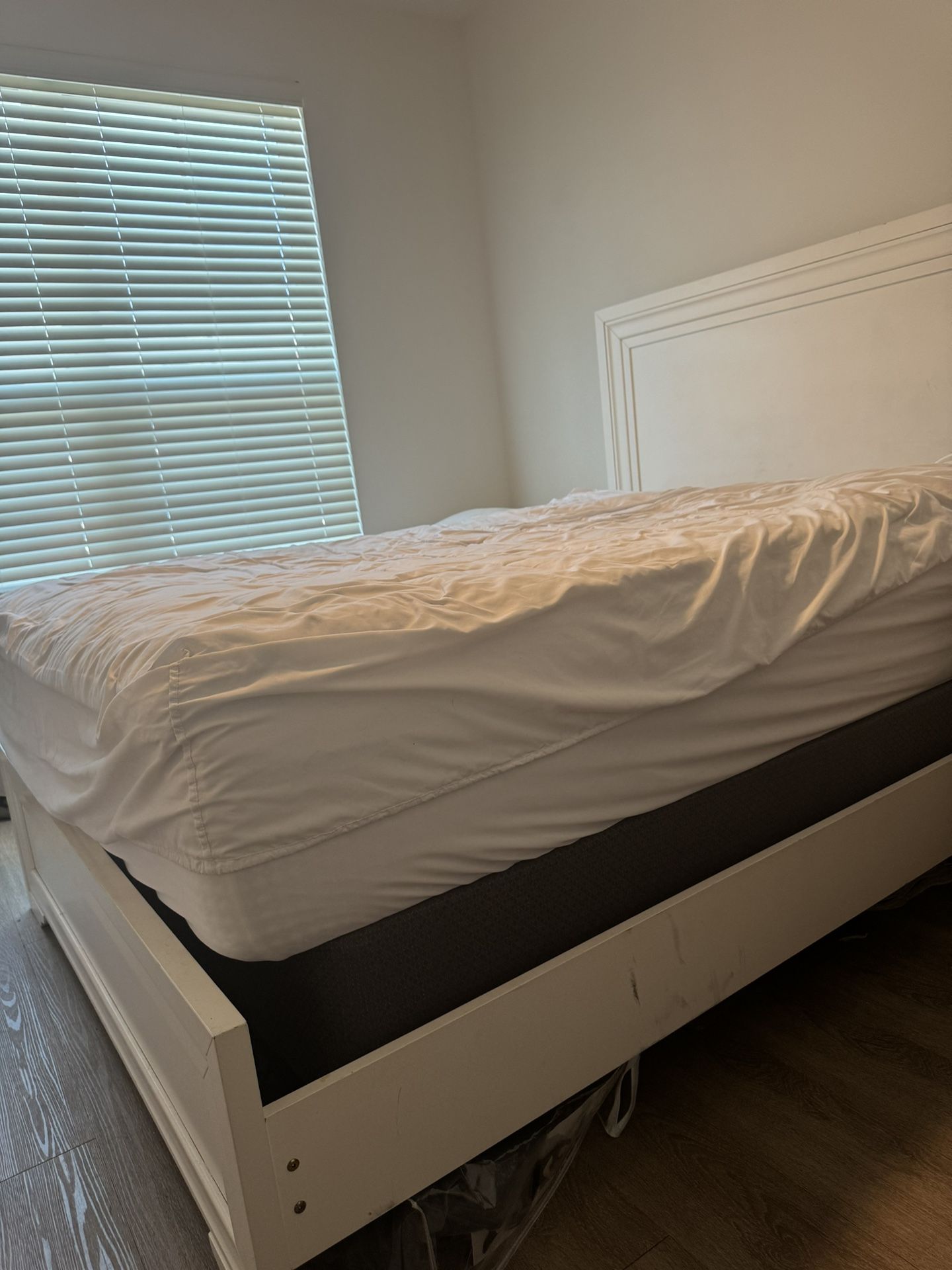 White Rooms To Go Bed Frame