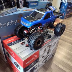 Redcat Everest 10 1/10 Scale RC Rock Crawler