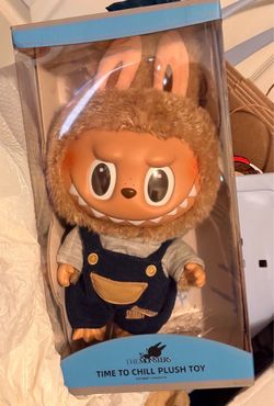 Labubu time to chill Like New