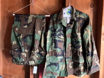 Uniform woodland camouflage (never worn)