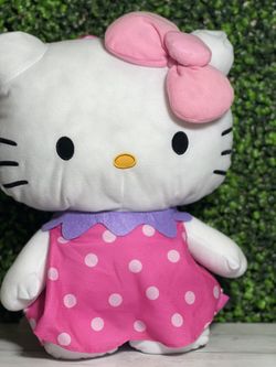 $18.00 Hello Kitty Plush Bag pack New Nueva 