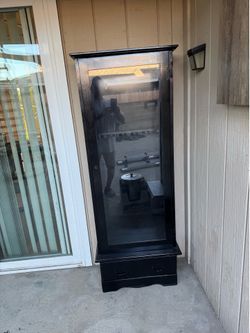 Rifle cabinet