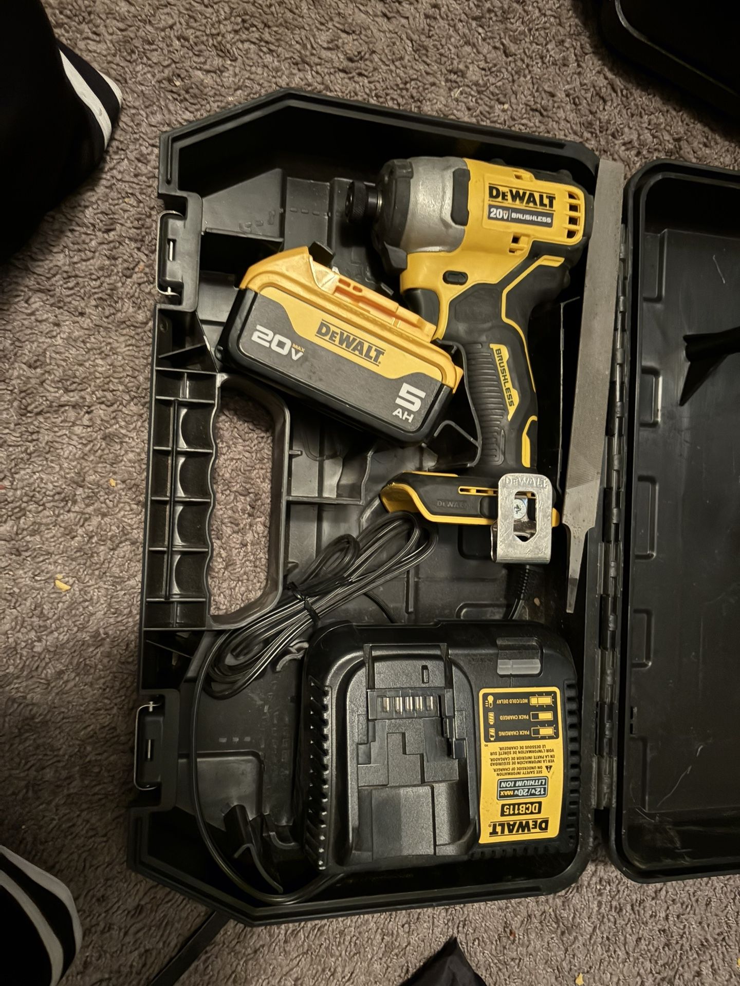 Dewalt Xr Impact Drill With Battery And Charger
