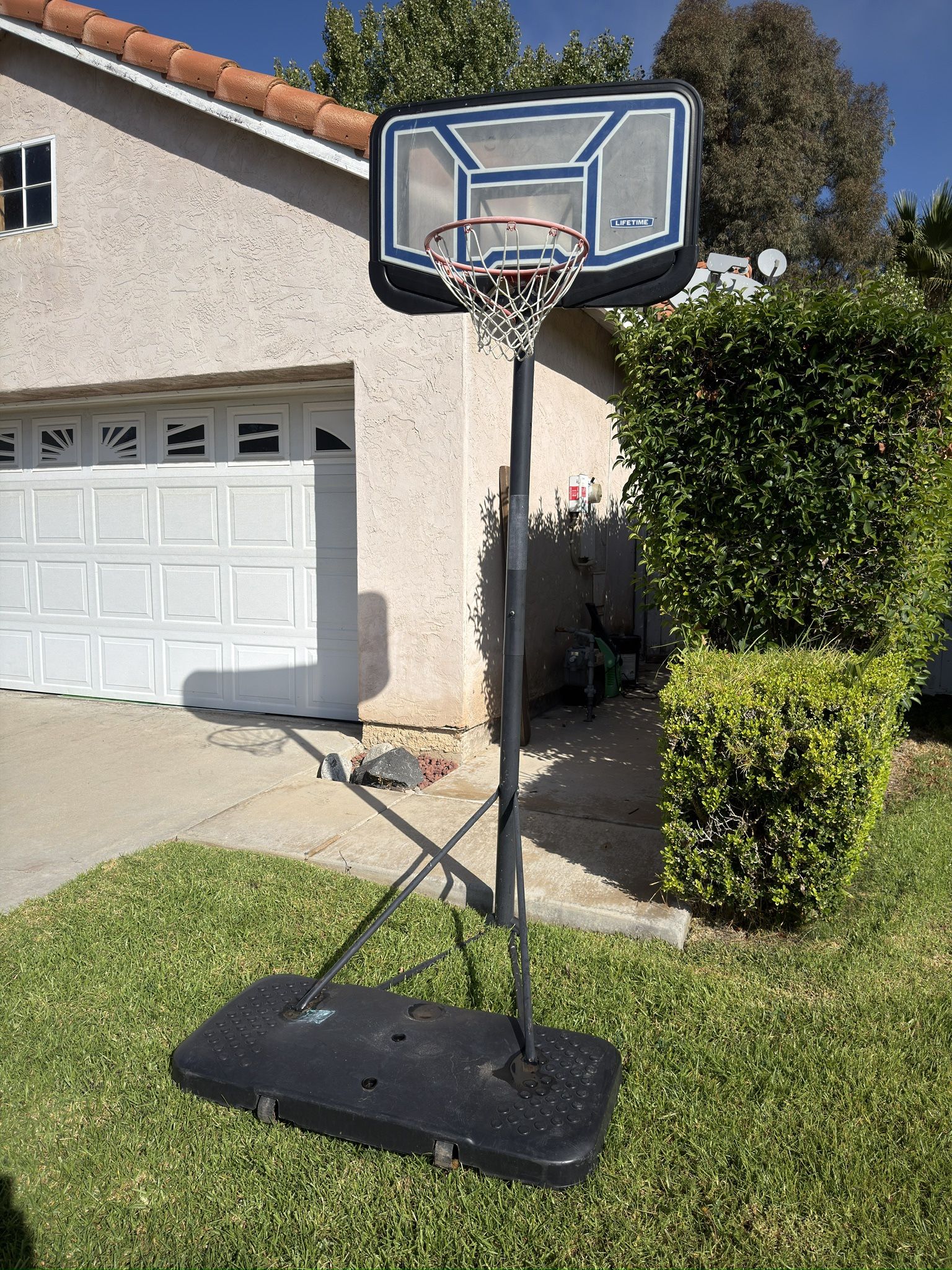 FREE Basketball Hoop
