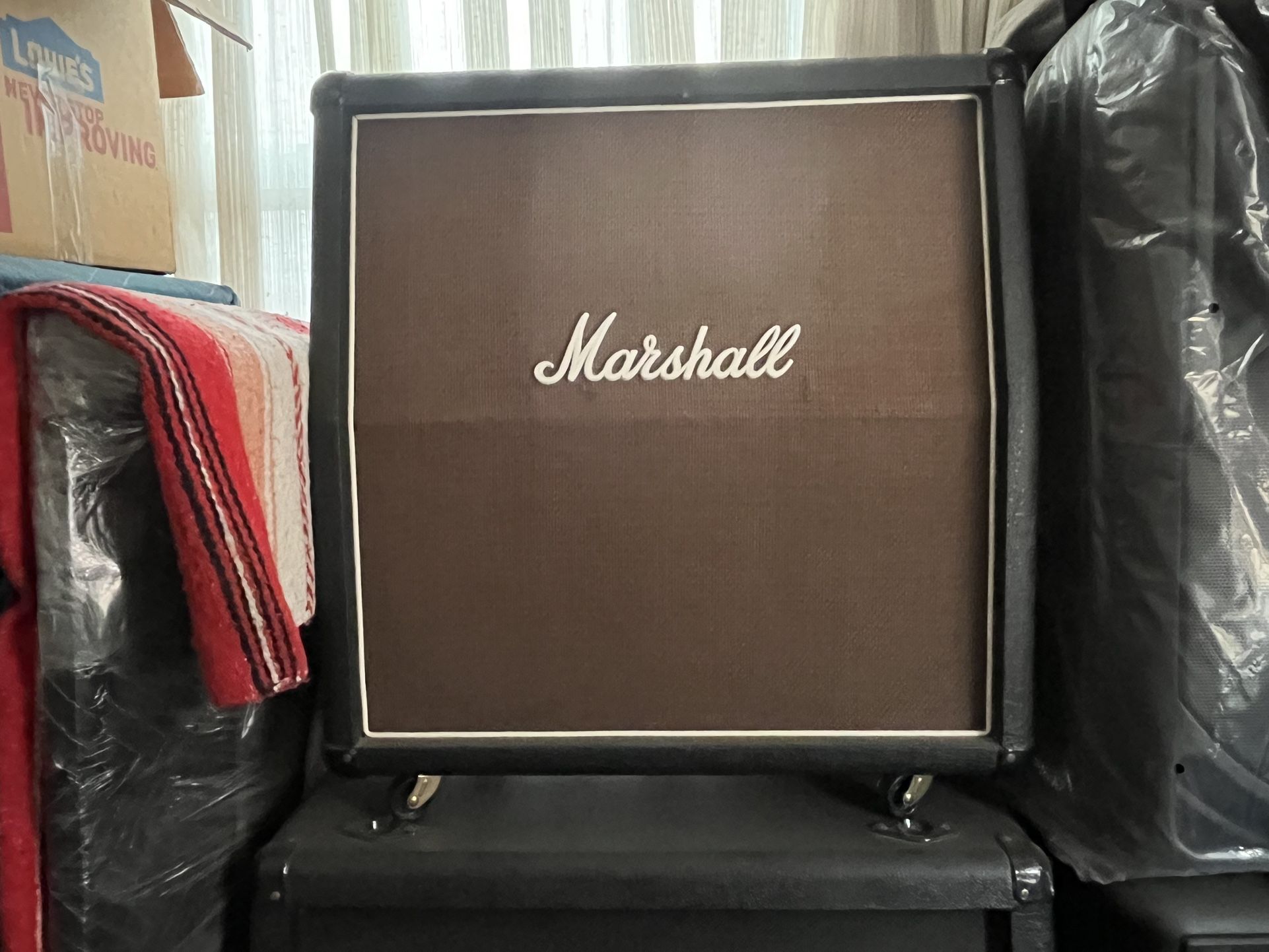 Marshall 1960’s Reissue.