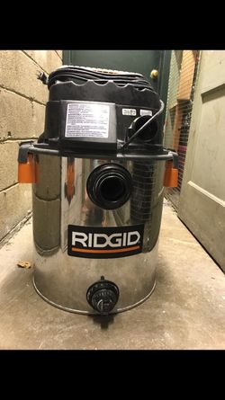 Rigid 16 gal. 6.5 peak hp Stainless Steel wet dry vac