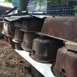 Claw foot tubs $100 each with legs 