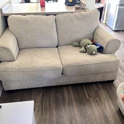 Moving sale Make offer