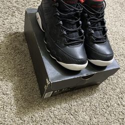 Air Jordan Retro 9 Low 