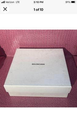Balenciaga Empty White box 12”x 11”x 4.25”, Scarpa Tess Violet VIF Box