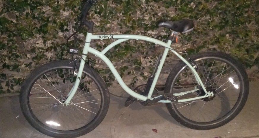 Hurley Electric Beach Cruiser