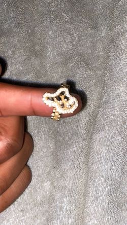 Gold nugget diamond ring