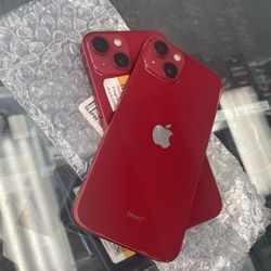 iPhone 13 5G 128GB Unlocked Each $659