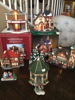 Christmas Village Collection Set