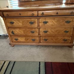 Oak Dresser W/mirror 